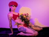 LolaPearce private camshow webcam